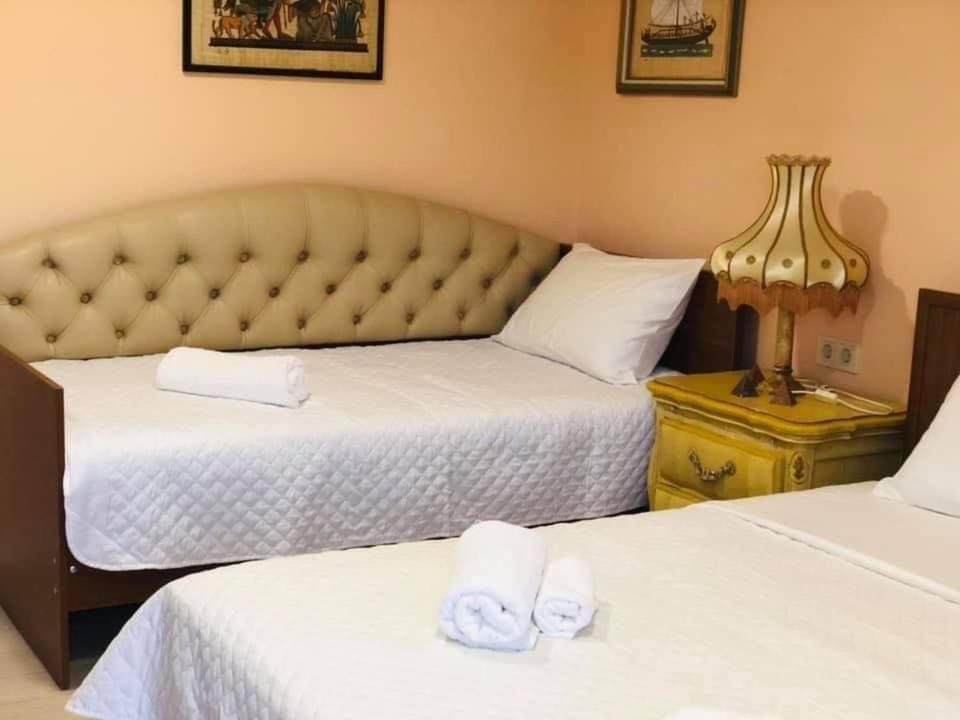 Villa Gardenia Уреки Екстериор снимка