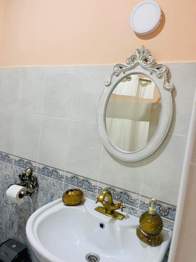 Villa Gardenia Уреки Екстериор снимка