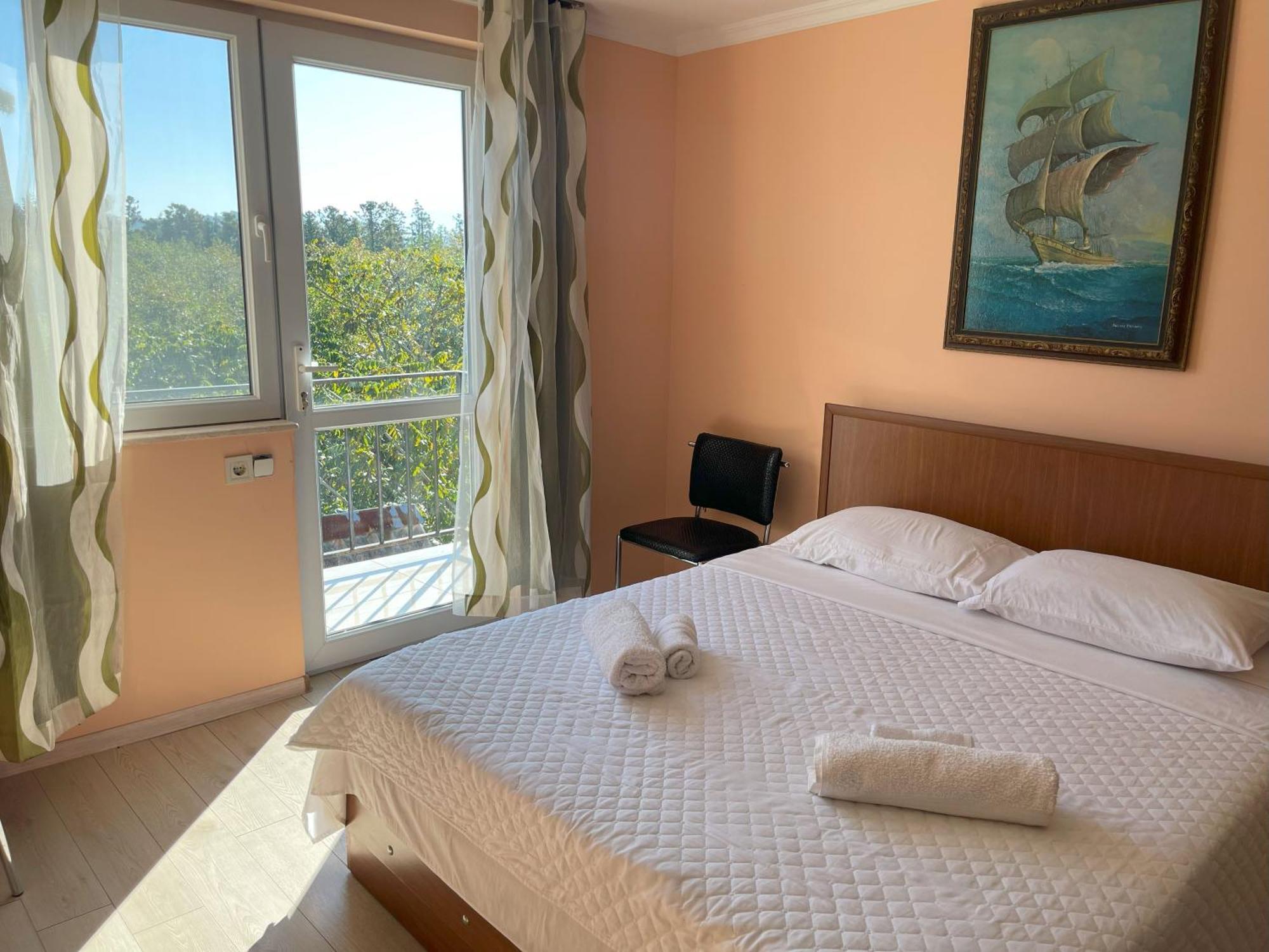Villa Gardenia Уреки Екстериор снимка